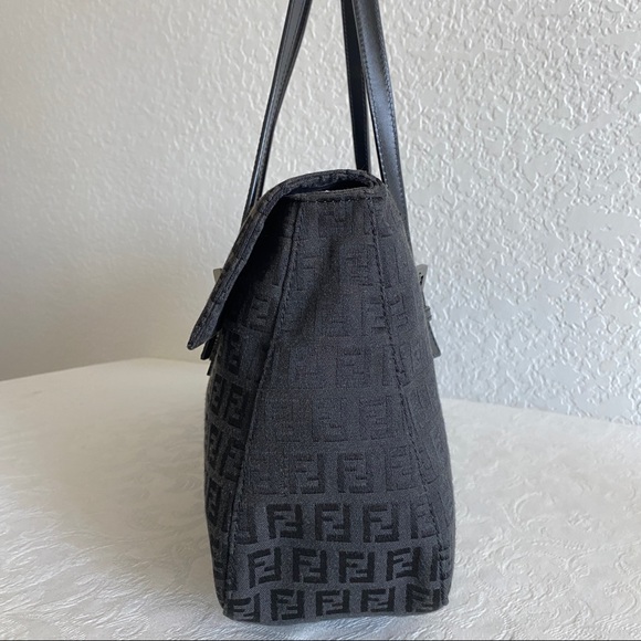 Fendi Zucchino canvas large shoulder bag - Picture 3 of 12